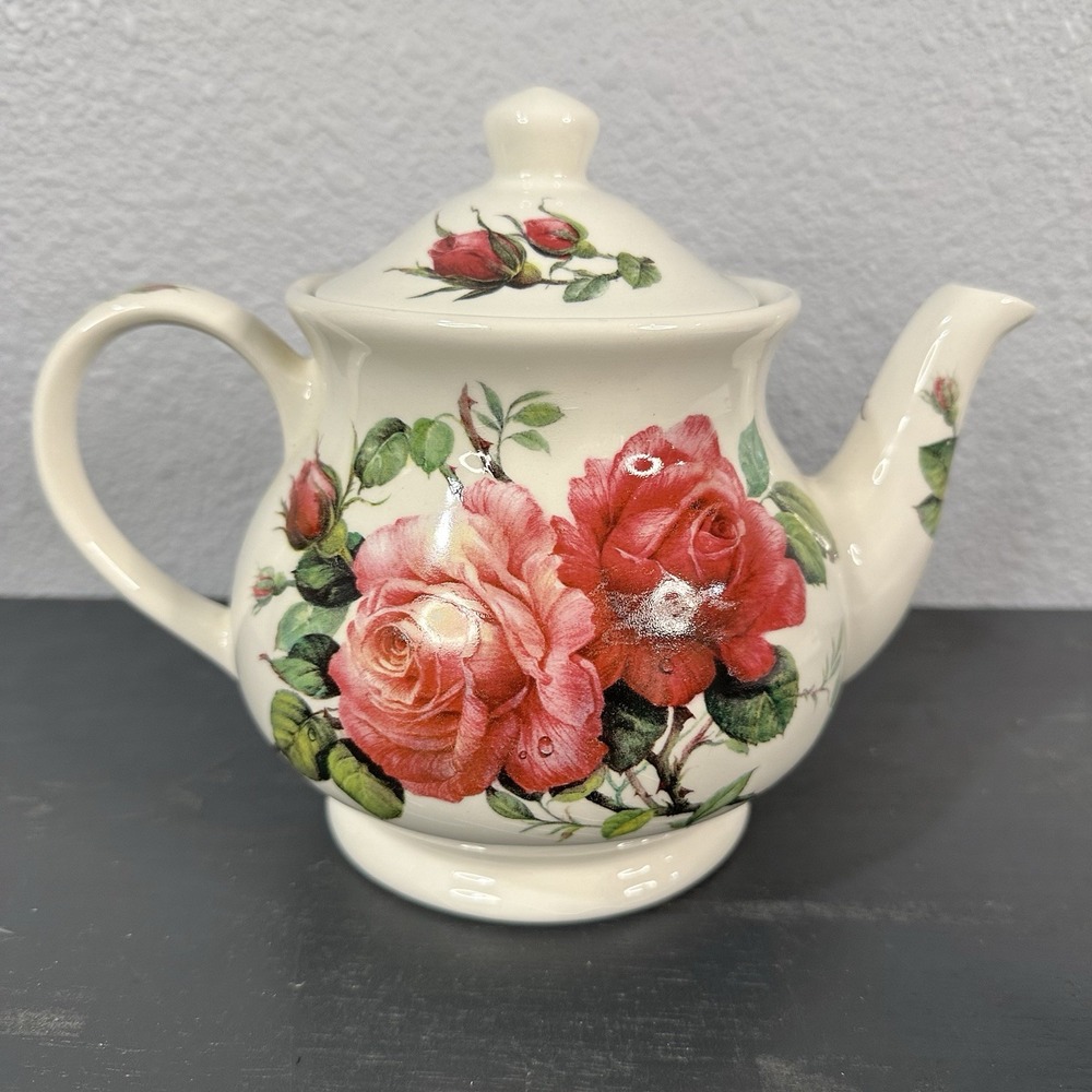 Windsor Sadler Roy Kirkham Design Redoute Roses 4 Cup Teapot Made In England EUC